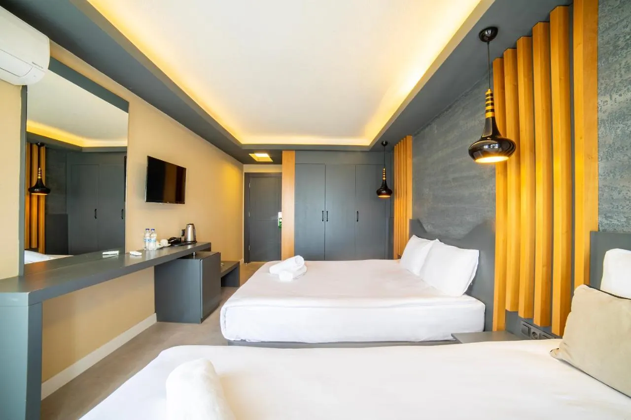Golda Hotel Antalya 3*,